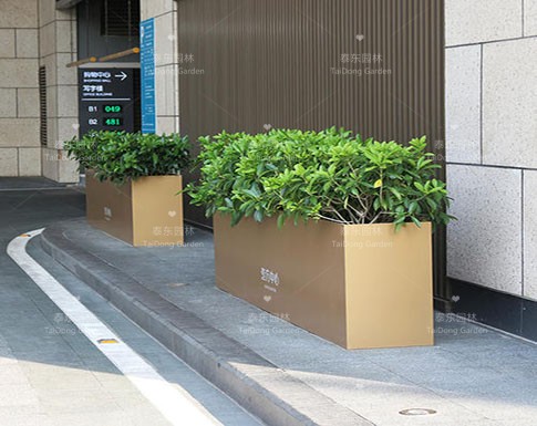 鐵藝道路花箱 鐵藝道路花箱