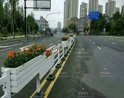 PVC花箱護欄 PVC花箱護欄