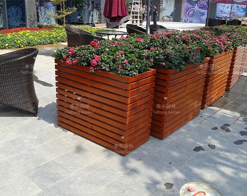 戶外花箱 戶外花箱