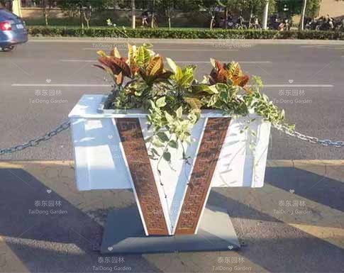 道路隔離花箱 道路隔離花箱