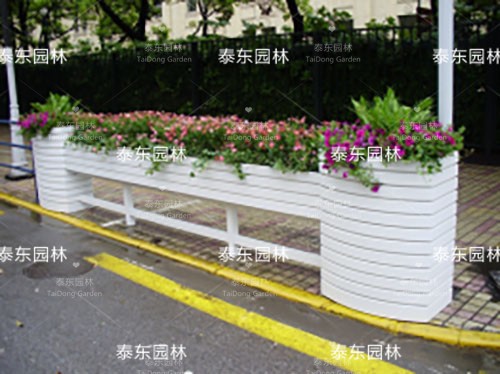 PVC微發(fā)泡花箱 PVC微發(fā)泡花箱