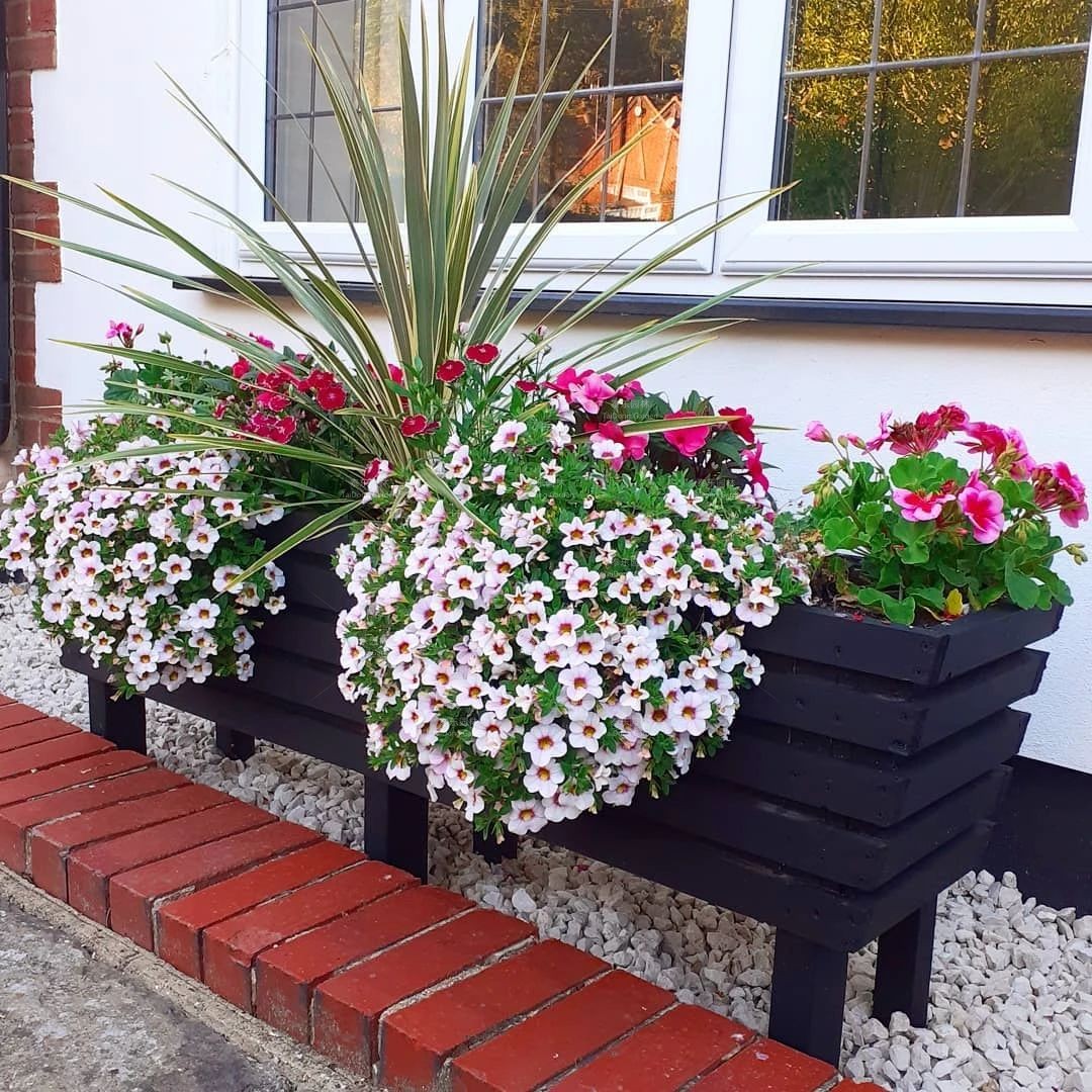 1675134515164405.jpg 花箱