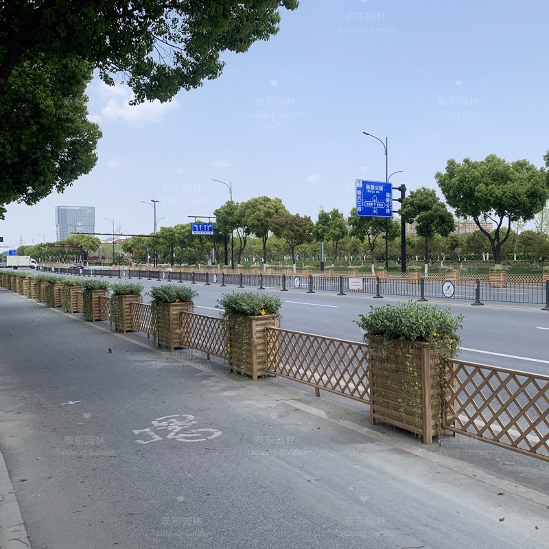 1689148076130708.jpg 花箱